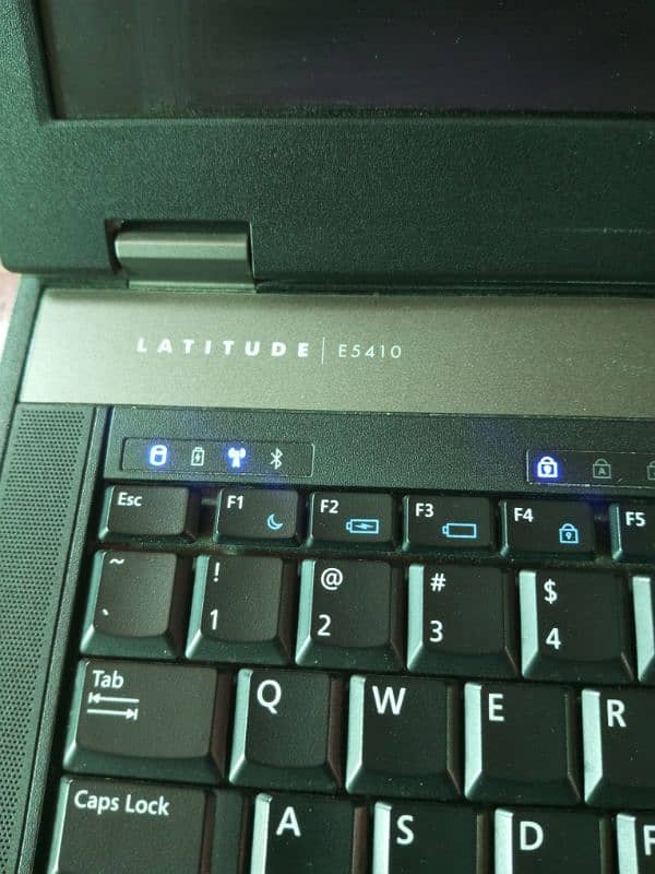 LATITUDE E5410 9