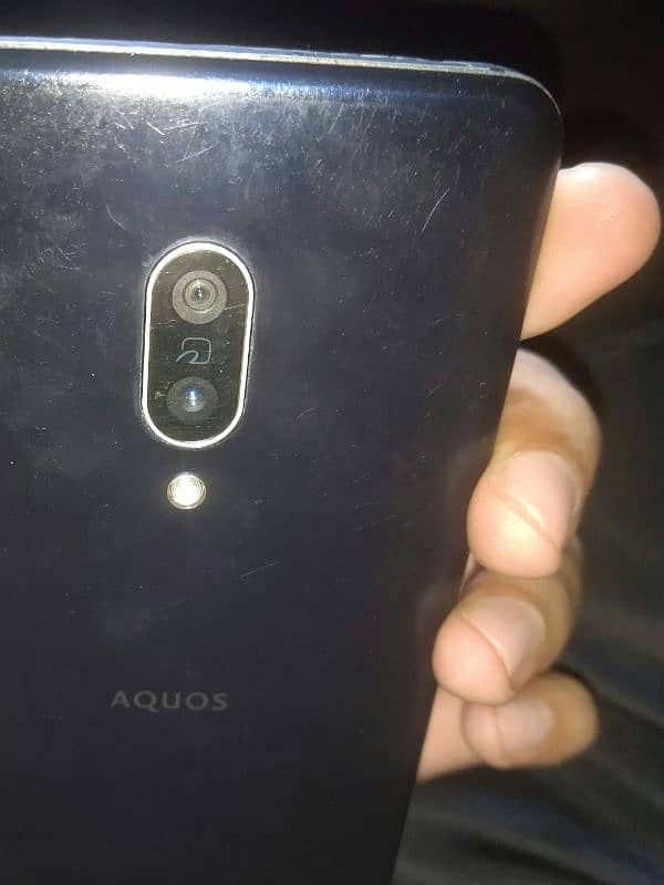 Aquos Zero 2 | 8/256 | Non PTA 6