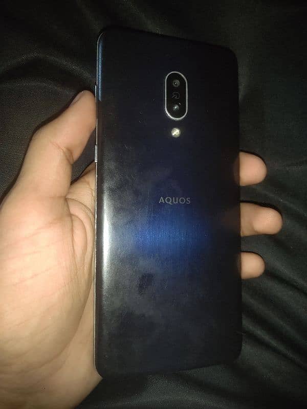 Aquos Zero 2 | 8/256 | Non PTA 8