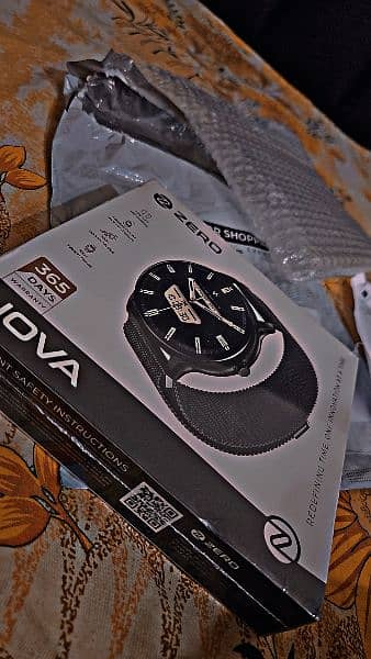 RS 7K (NOVA smart watch only 15 days used only ) 1