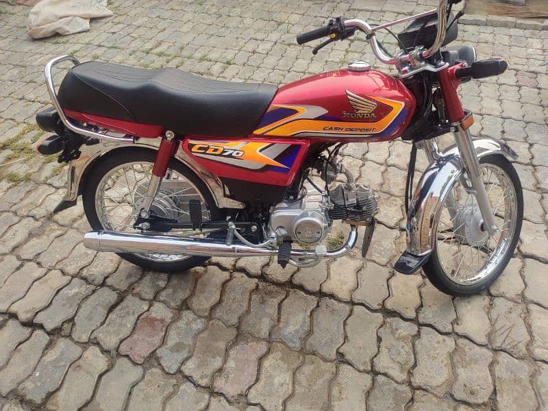 honda70 bike in very good condition 0