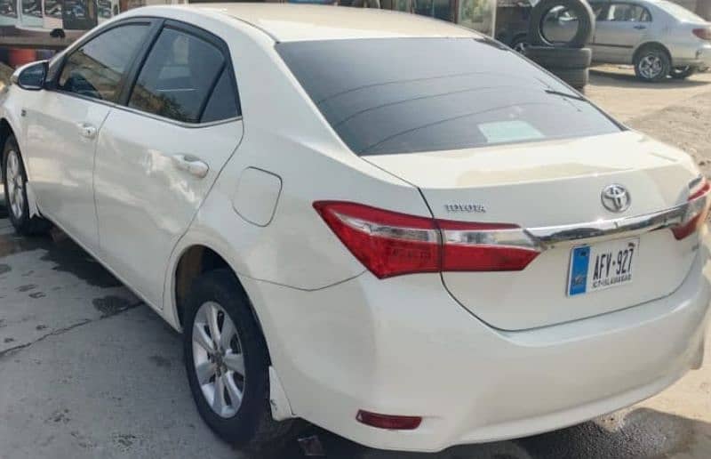 Toyota Corolla XLI 2017 3