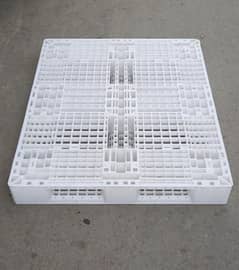 Plastic Pallet - Heavy duty pallets in Pakistan - Used pallets