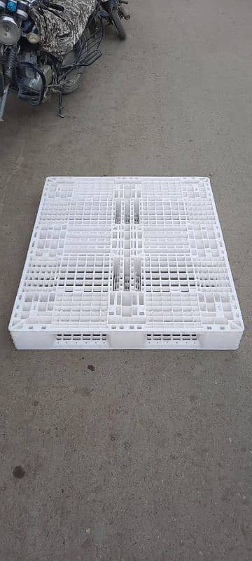 Plastic Pallet 1