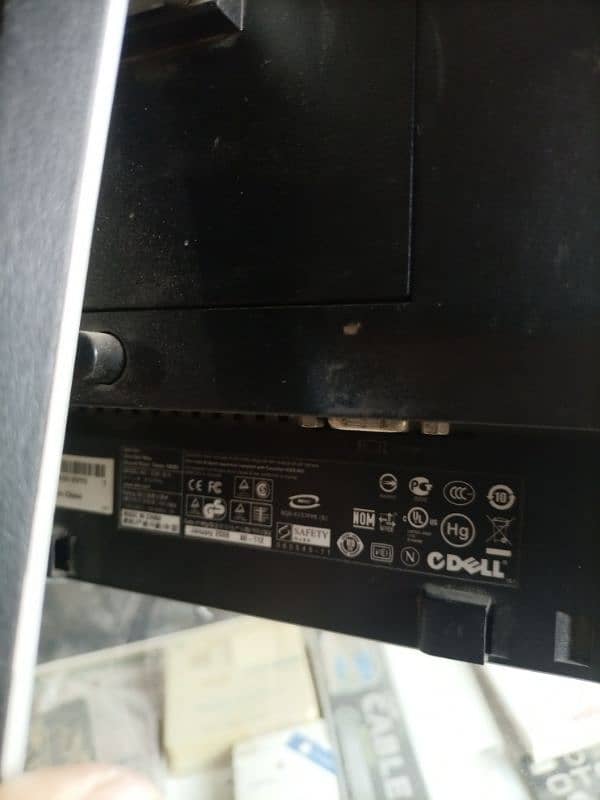 dell LCD 15 inch Apuls condition 10/9 3