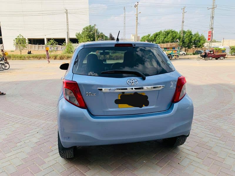 Toyota Vitz 2017 3