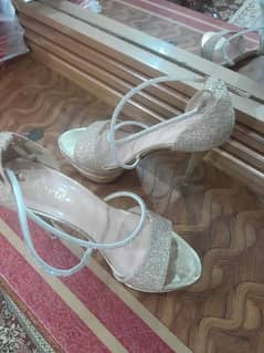 Wedding shoes for bridal