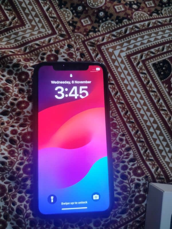 iPhone 11 brand new only box open 2