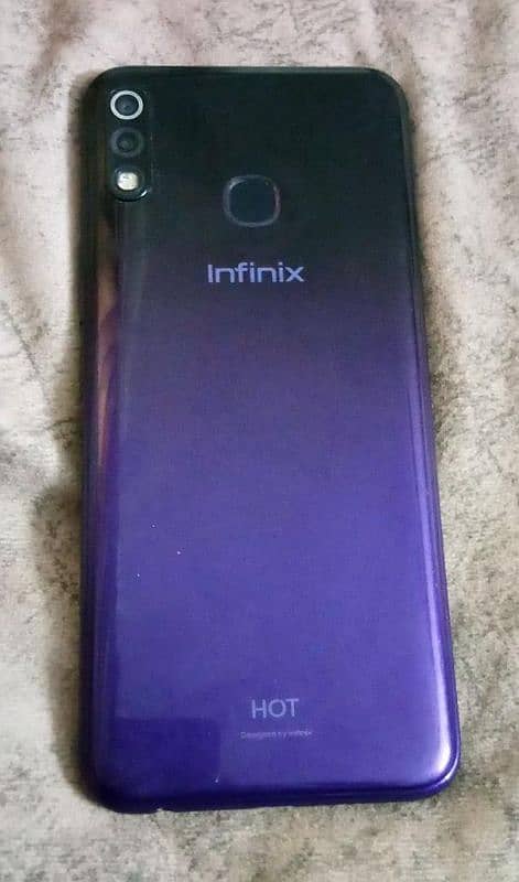 Infinix hot 8 lite 1