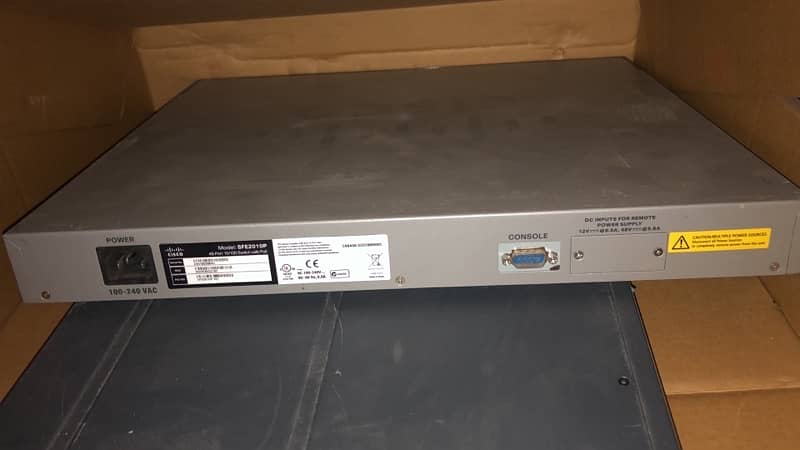 Cisco 48port POE switch 2