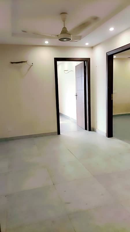 2 Bed Apartment 900 Sqft Available For Rent In Gul mohar Block Sector C Bahria Town Lahore 0