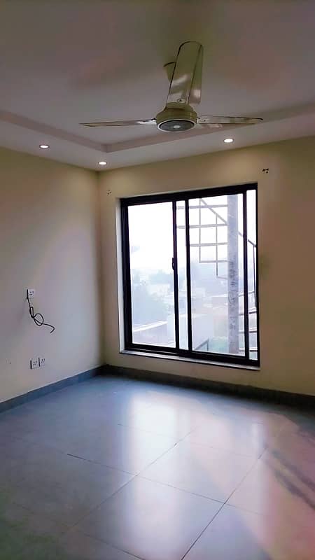 2 Bed Apartment 900 Sqft Available For Rent In Gul mohar Block Sector C Bahria Town Lahore 20