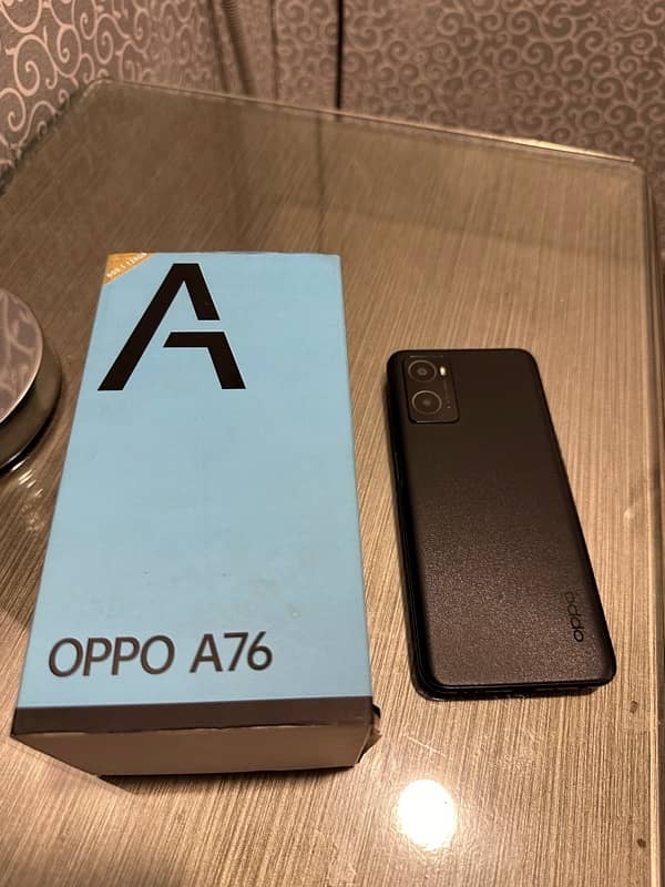 OPPO A76 3