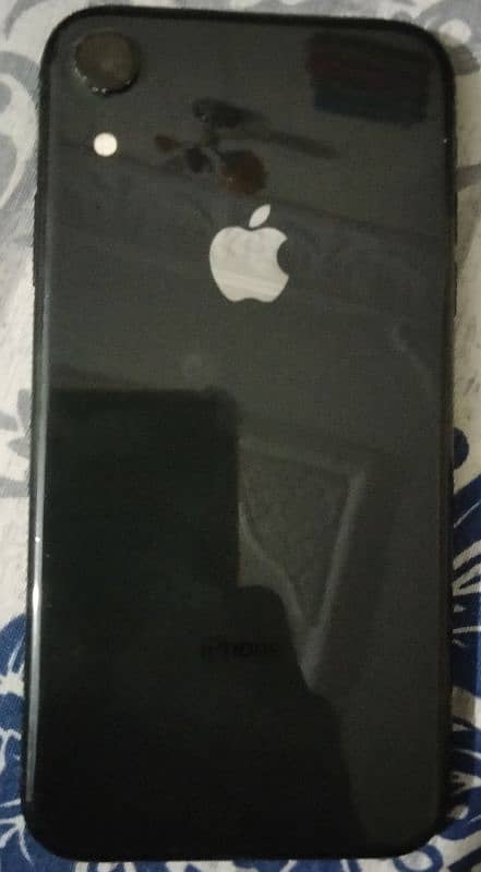 iPhone Xr water pack 1