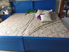 pair of used single bed