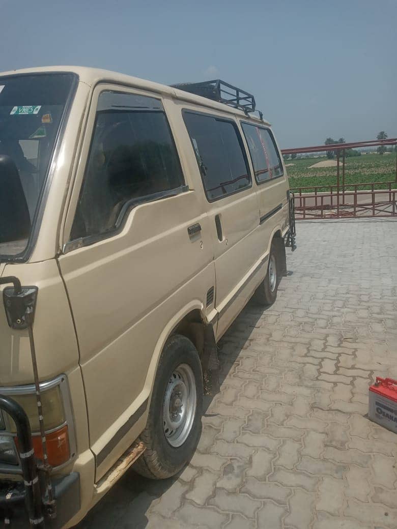 hiace van 2