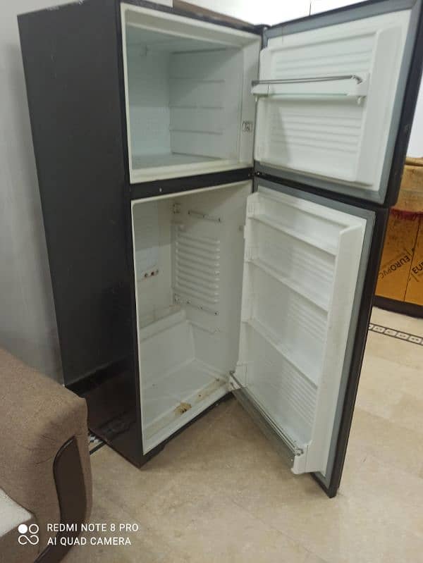 dawlance fridge 1