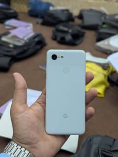 Google pixel 3 with box . . . 4/128 pta approved 0