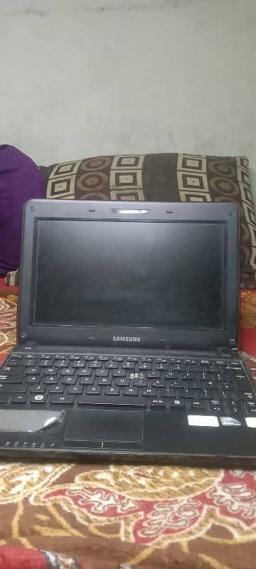 Samsung laptop for sale in good condition 0