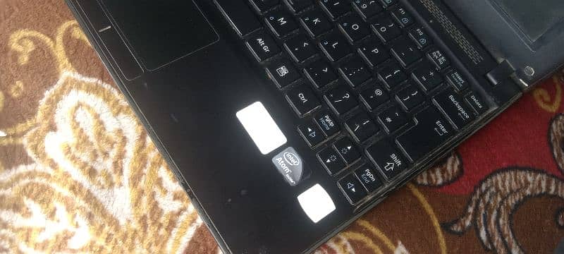 Samsung laptop for sale in good condition 4