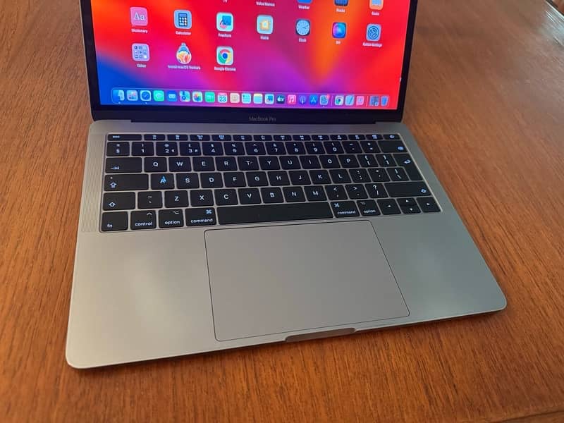 Macbook Pro 2017 Retina Display 2