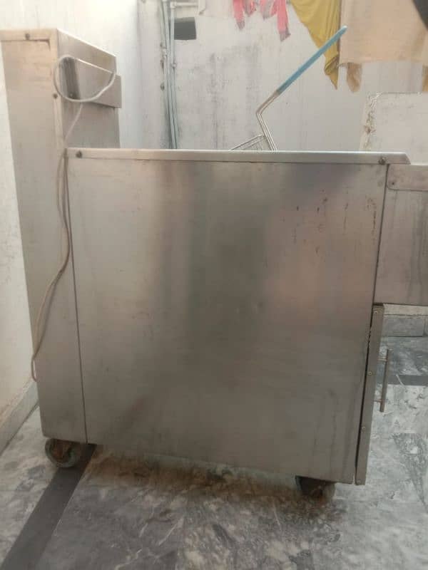 fryer for sale urgent sale 2