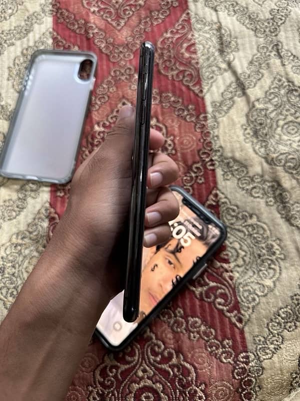 Iphone Xs max PTA approved 3