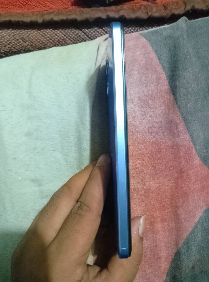 Vivo Y17S 4Gb 128 2