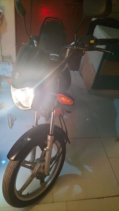 Suzuki gf 110 for sale sealed engine genuine condition Mai hai 10