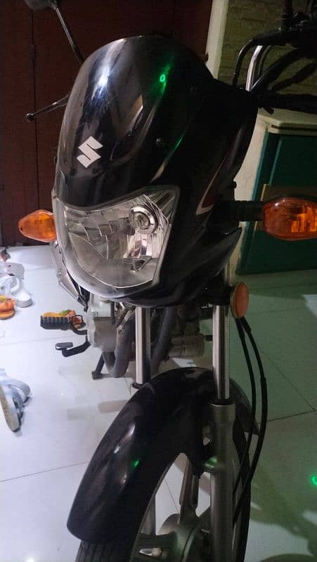 Suzuki gf 110 for sale sealed engine genuine condition Mai hai 11