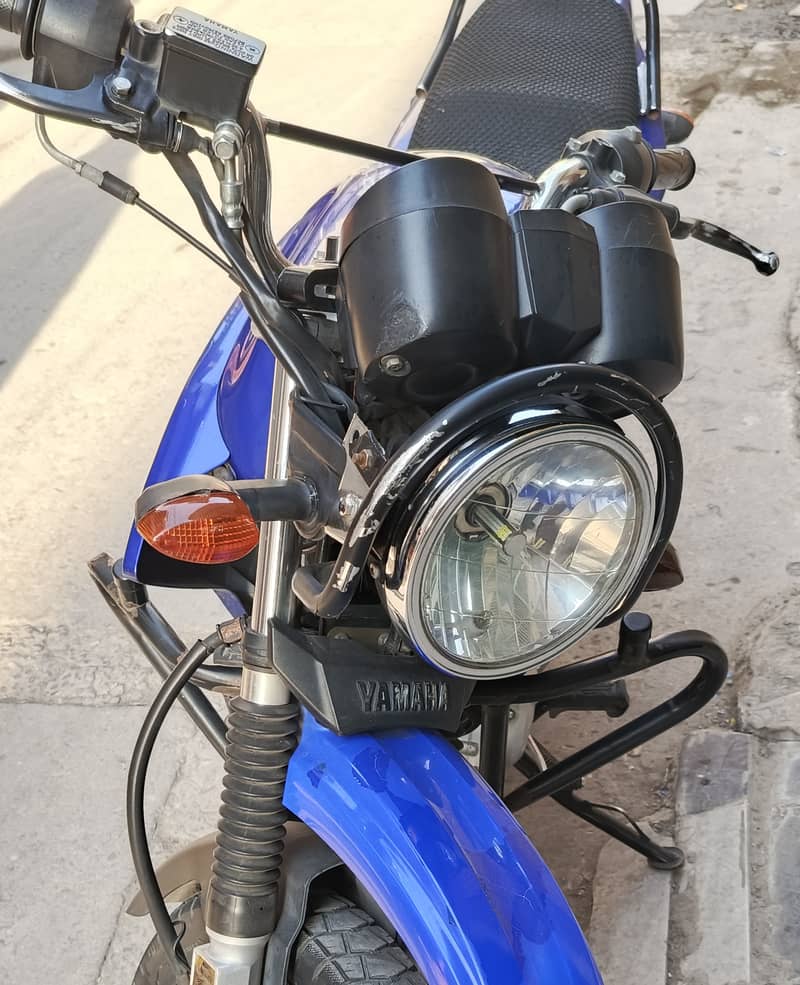 Yamaha YBR 125G 2022 1