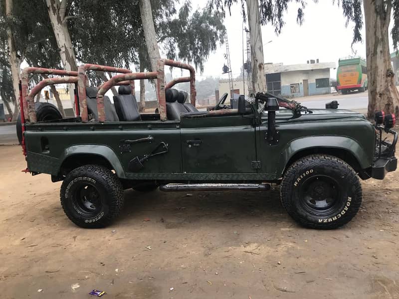 Land Rover Defender 110 1989 Open Hood Jeep 5