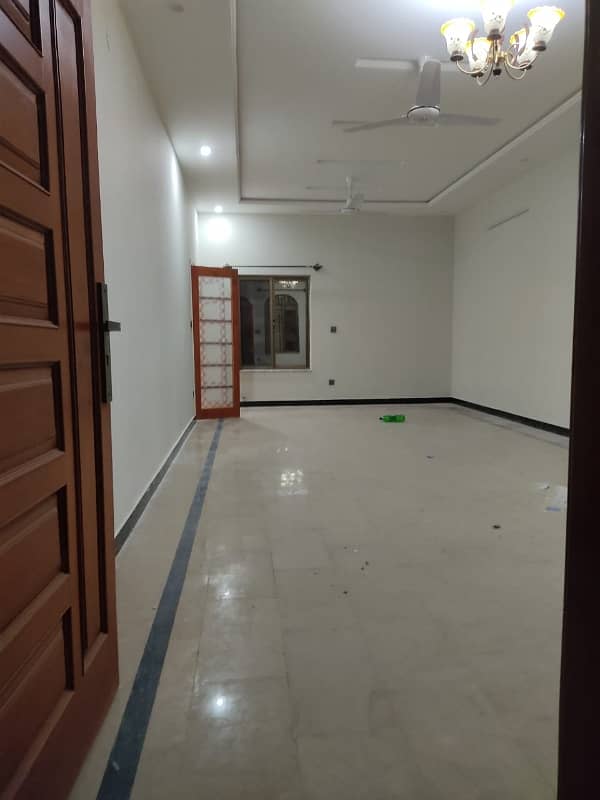 1 Kanal Corner Upper Portion Available All Facilities G-14/4 3