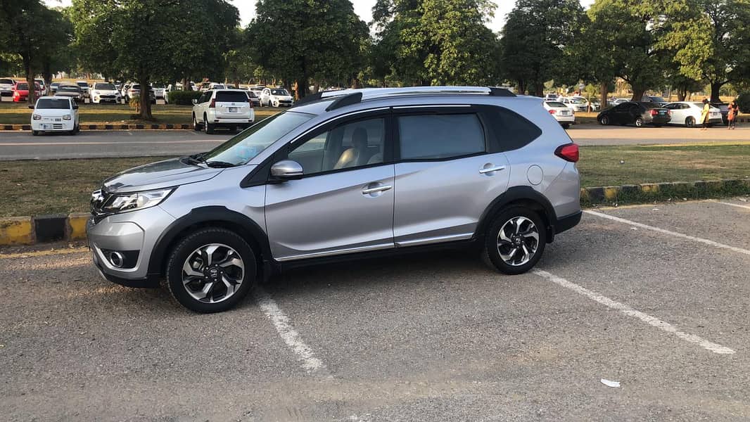 Honda BR-V 2018 ivect S 4