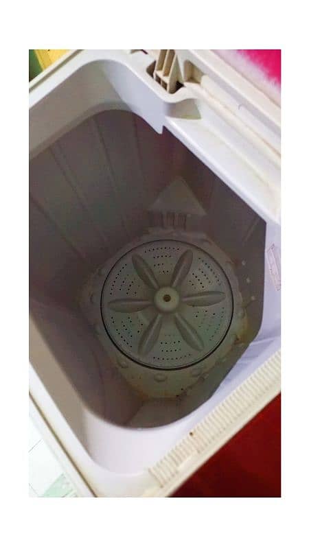 Toya twin tub washing machine 4