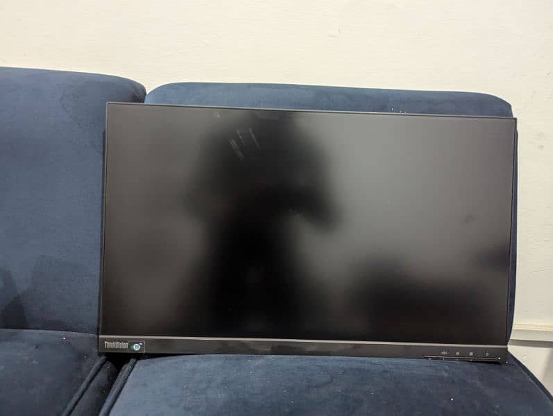 Lenovo 24inch 2k borderless screen 2