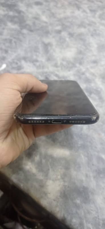 Iphone xr black 128gb 2