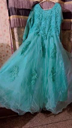 maxi sea green color