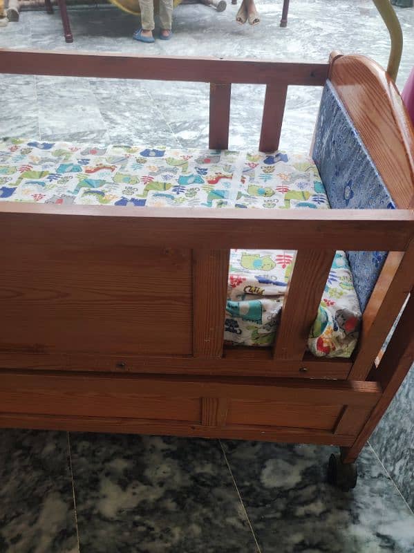 baby cot with mattress 4