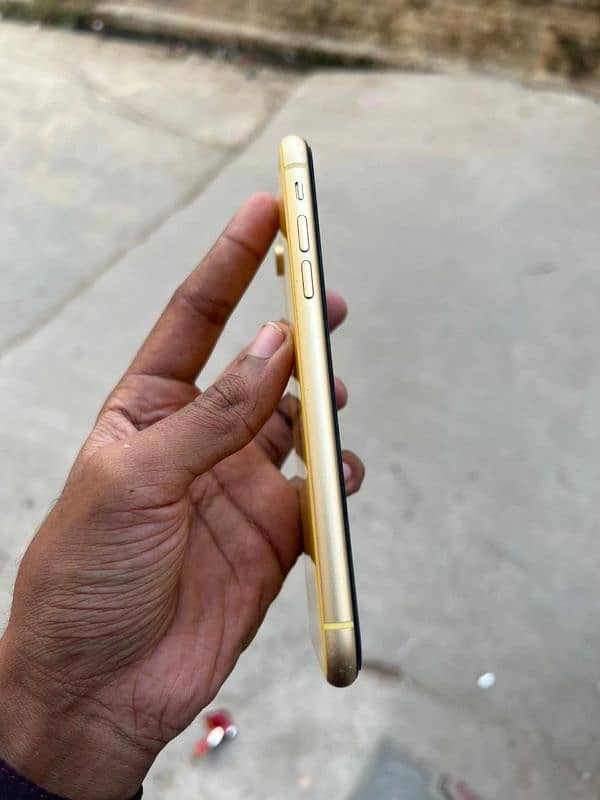 iphone xr 2