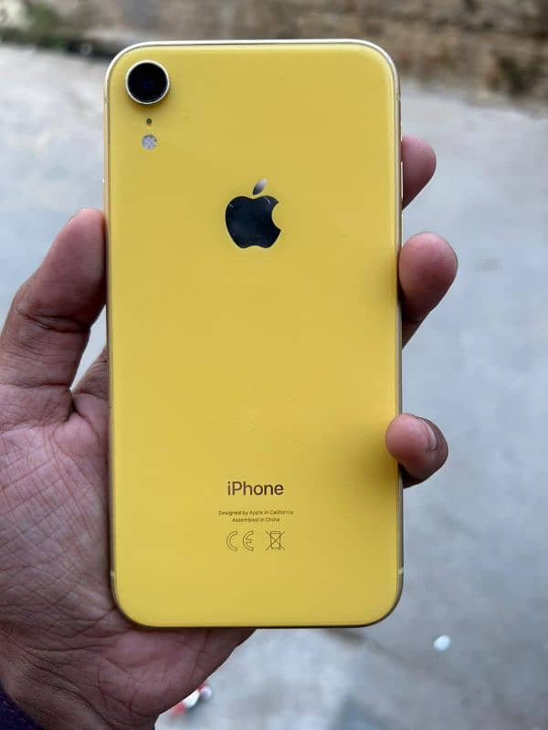 iphone xr 4