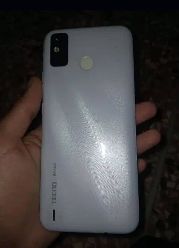 Tecno spark 6 go 3