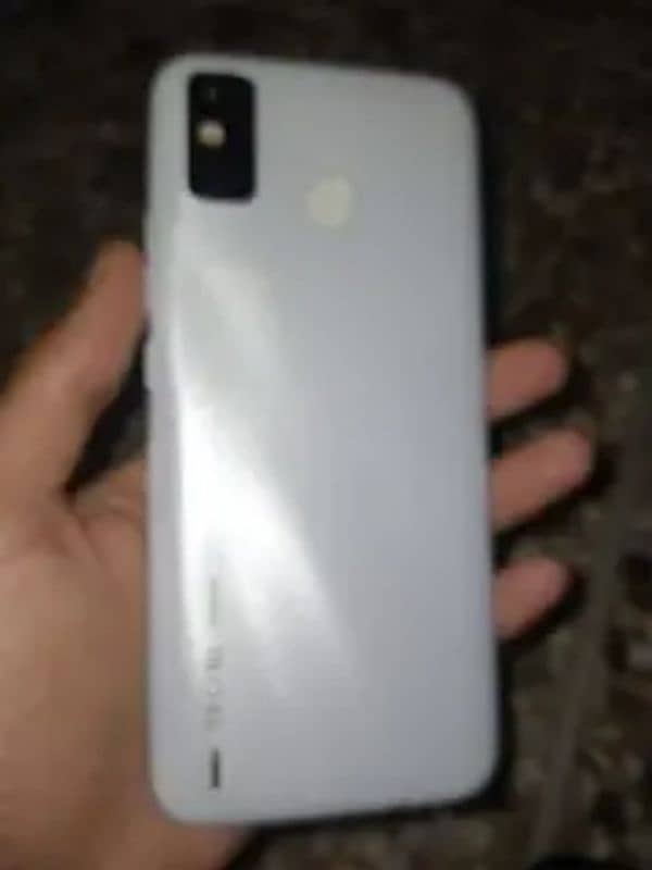 Tecno spark 6 go 4