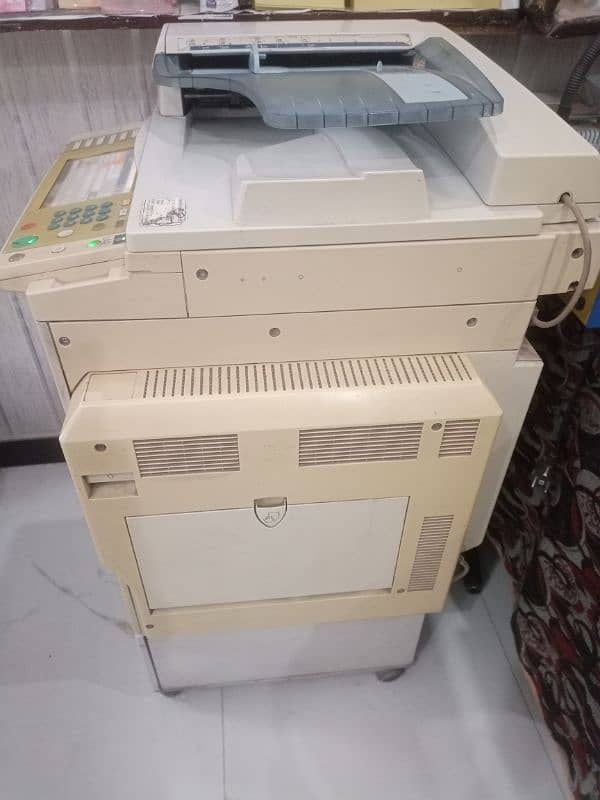 richo 3351 photocopy machine / photocopier / b&w photocopy 4