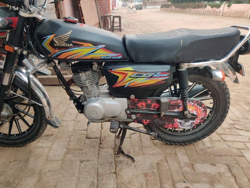 Honda CD 125 condition okay 1