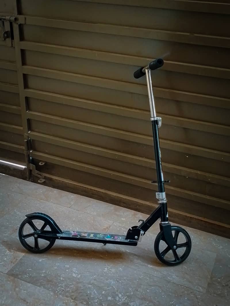 Used High Quality Flodable Kids Scooty 4