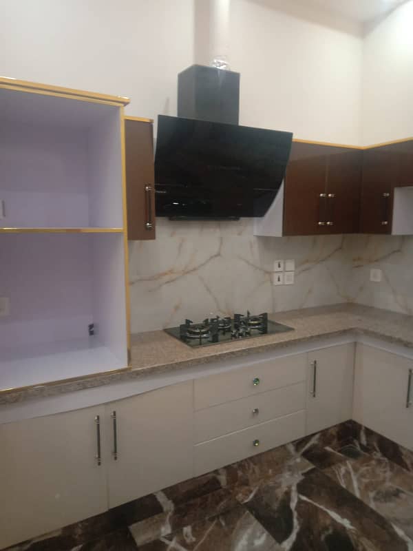 10 Marla Brand New Lower Portion For Rent Alama Iqbal Town Lahore 4