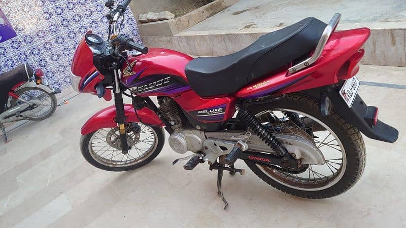 honda CG 125 deluxe 03152589119 6