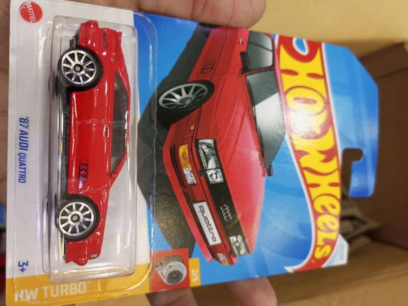 Hot Wheels Dinkes 6