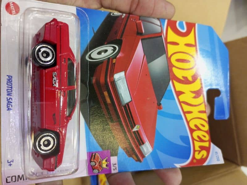 Hot Wheels Dinkes 14